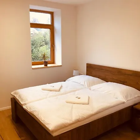 A Restaurace V Zátiší Apartamento *