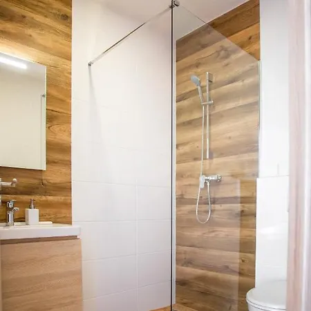 Apartamento A Restaurace V Zátiší *