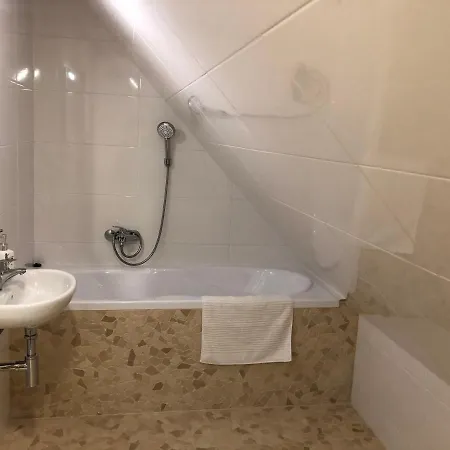 A Restaurace V Zátiší Apartamento